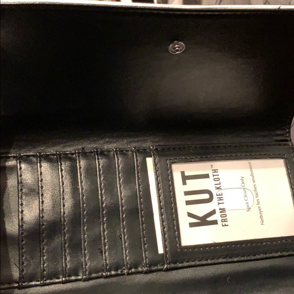 NEW Striped Wallet - Picture 3 of 4